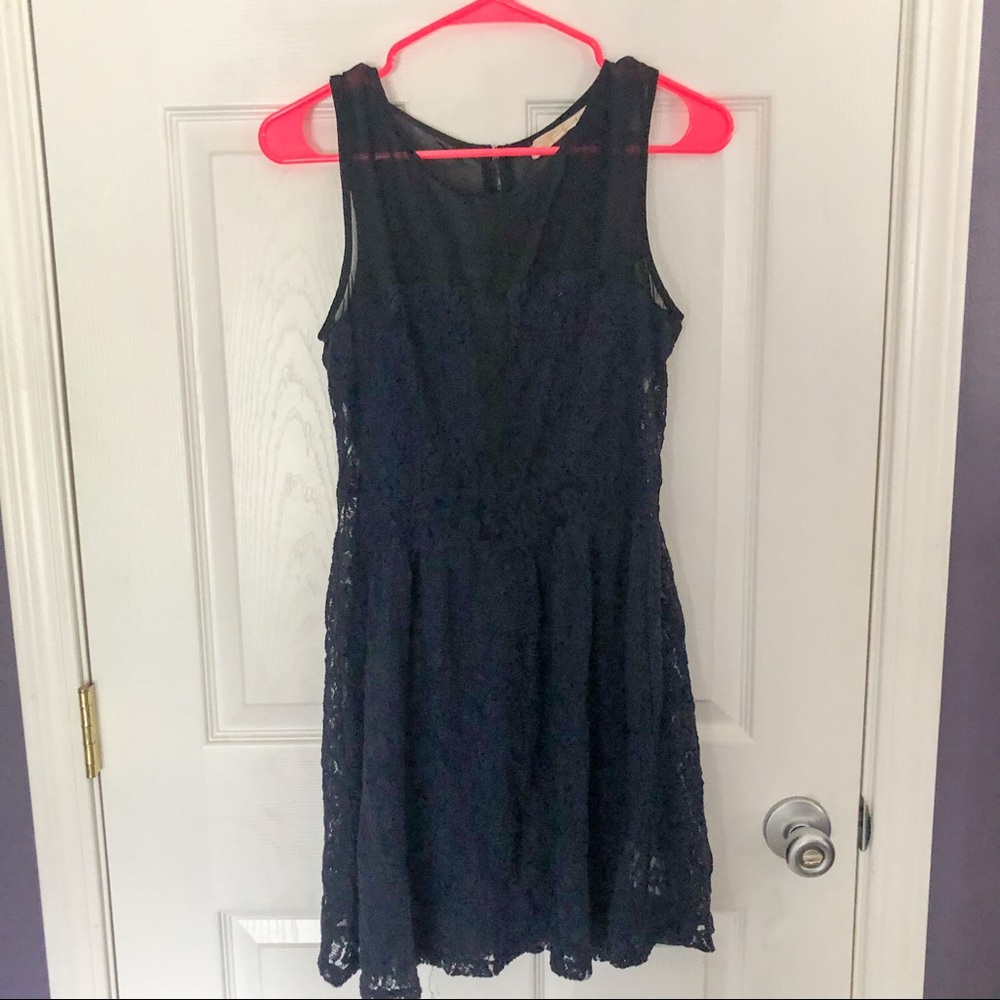 Navy lace dress size medium